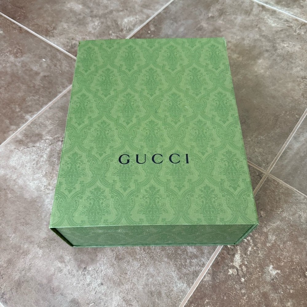 Gucci Ophidia Medium Shoulder Bag - Picture 13 of 13